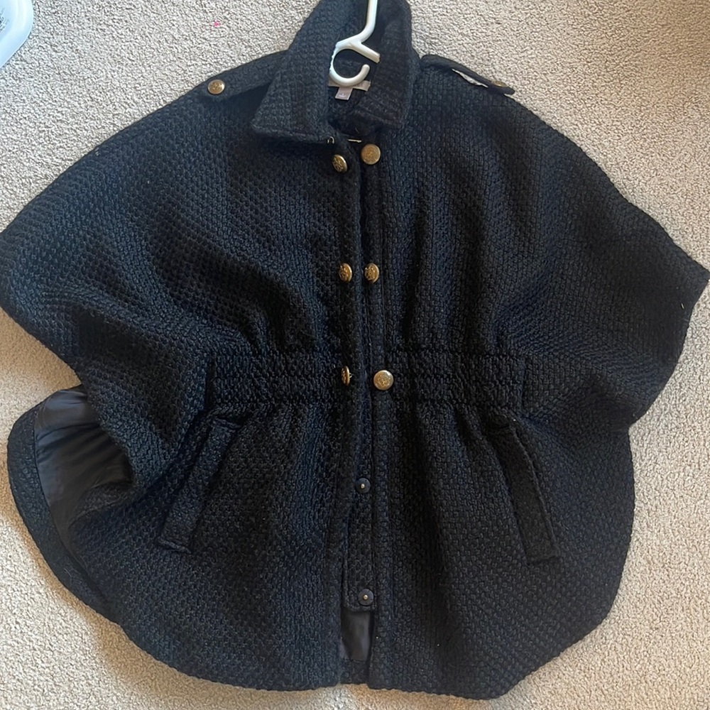 Navy spring poncho style jacket with gold/bronze button detailing. Size Large.